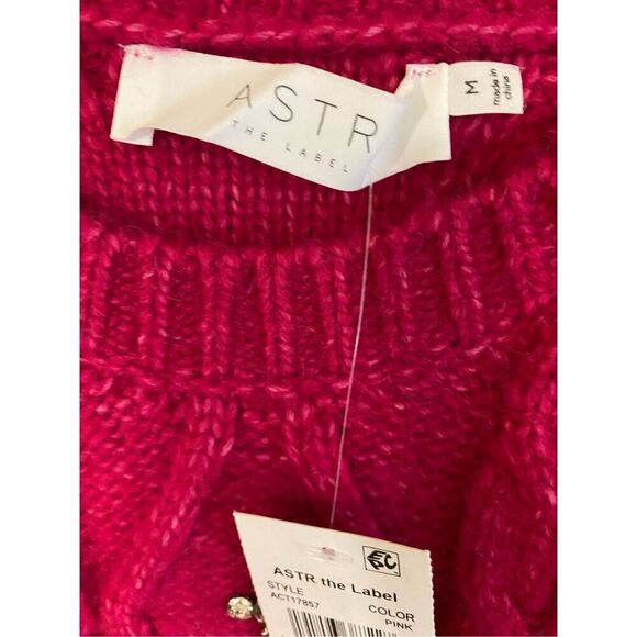 New ASTR the label Women's Madison Pullover Knit Sweater Pink Embellished M - Picture 3 of 9